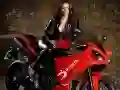 Trò chơi Trượt Xe Máy và Các Cô Gái trực tuyến