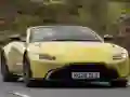 Trò chơi Aston Martin Vantage Roadster trực tuyến Trò chơi Aston Martin Vantage Roadster trực tuyến